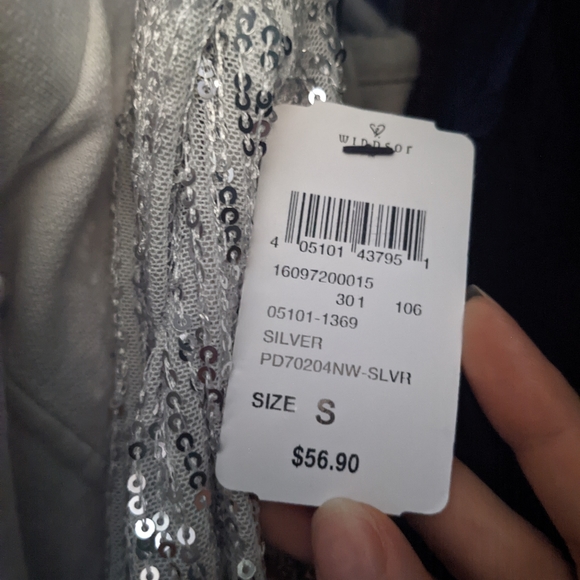 BNWT Windsor NYE Party Dress - Picture 4 of 4